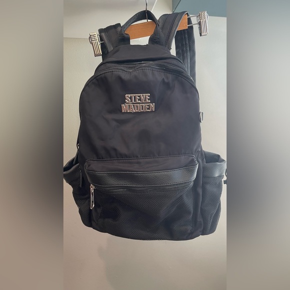 Steve Madden Black‎ Double Zipper Backpack - Picture 1 of 6